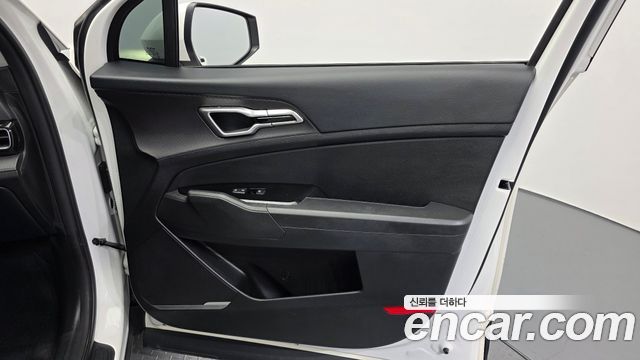 Kia Sportage 2023 — photo 15