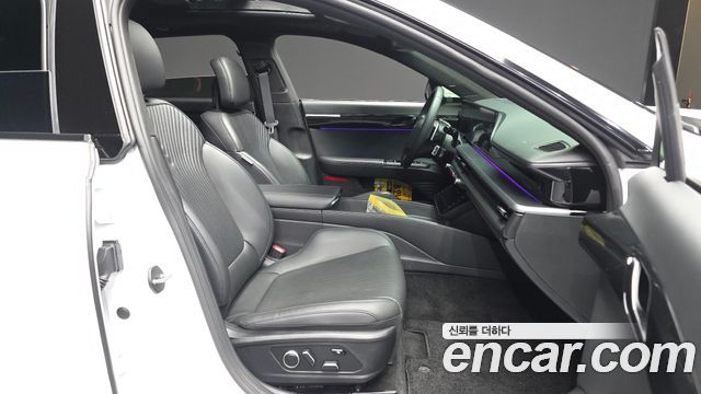 Hyundai Grandeur 2023 — photo 17