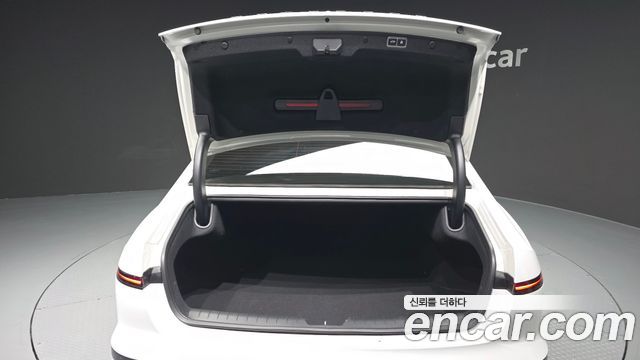 Hyundai Grandeur 2023 — photo 26