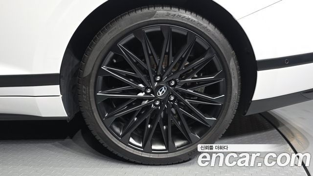 Hyundai Grandeur 2023 — photo 7