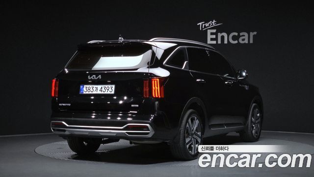Kia Sorento 2023 — photo 2