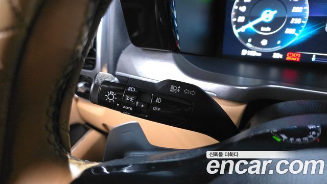 Kia Sorento 2023 — photo 29