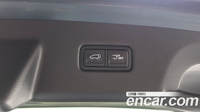Kia Canival 2023 — photo 22