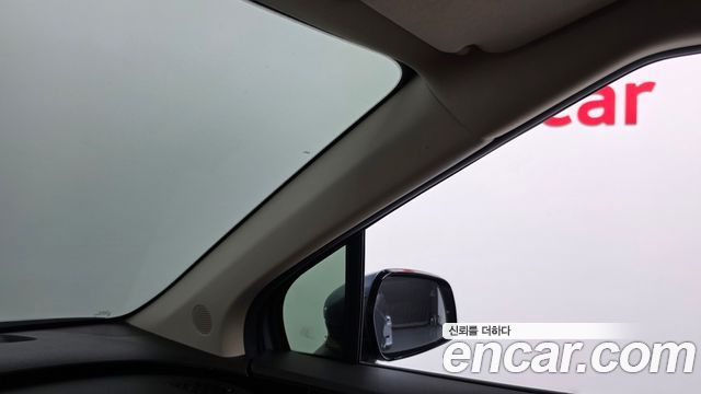 Kia Canival 2023 — photo 25