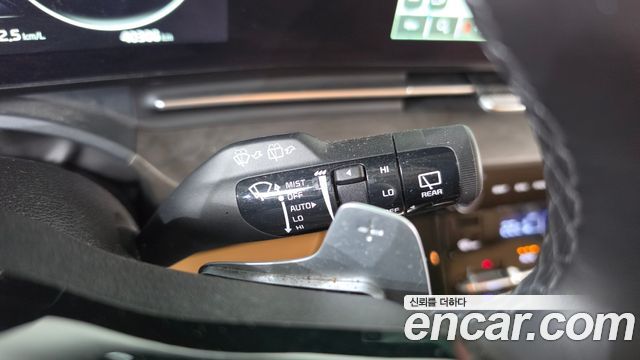 Kia Canival 2023 — photo 29