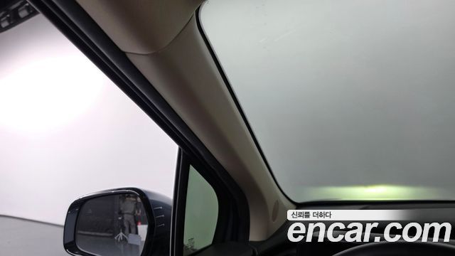 Kia Canival 2023 — photo 30