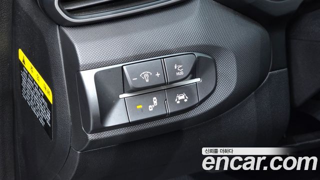 Hyundai Veloster 2018 — photo 14