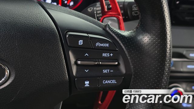 Hyundai Veloster 2018 — photo 16