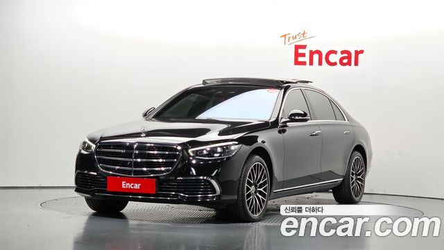 Mercedes-Benz S-Class 2024 — photo 1