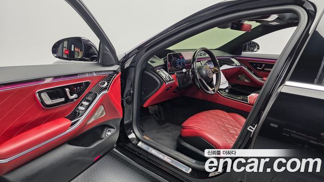 Mercedes-Benz S-Class 2024 — photo 13