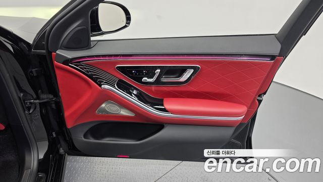 Mercedes-Benz S-Class 2024 — photo 15