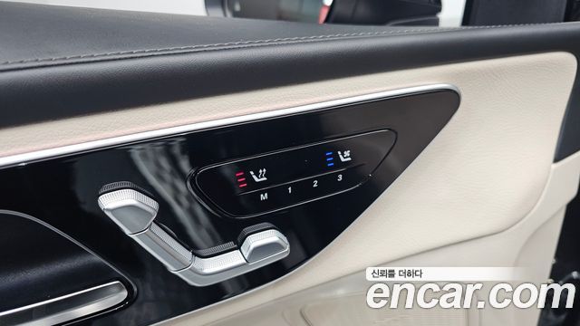 Mercedes-Benz GLC-Class 2023 — photo 31