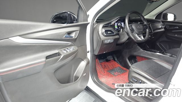 Chevrolet Korea 볼트 EUV 2023 — photo 13