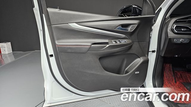Chevrolet Korea 볼트 EUV 2023 — photo 14