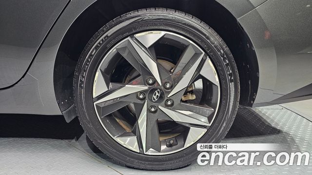 Hyundai AVANTE 2021 — photo 7