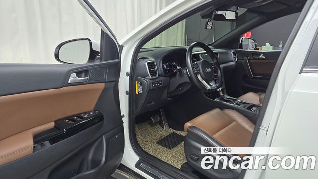 Kia Sportage 2019 — photo 13