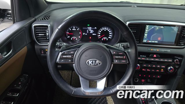 Kia Sportage 2019 — photo 18
