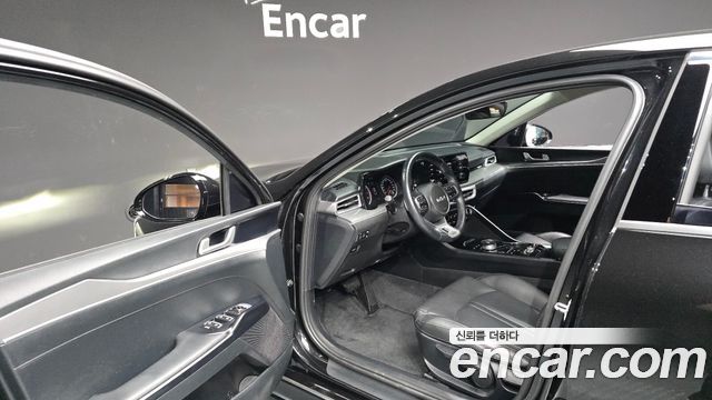 Kia K5 2023 — photo 13