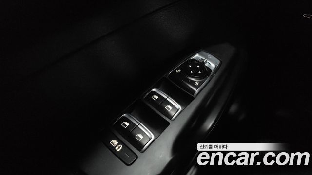 Kia K5 2023 — photo 28