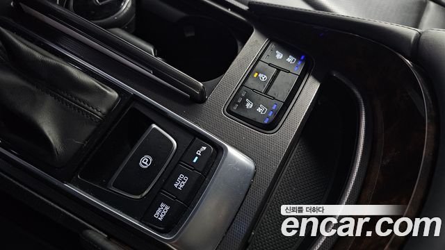 Hyundai Aslan 2016 — photo 22