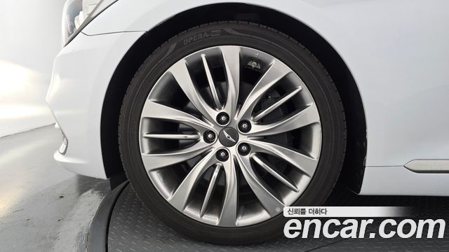 Genesis G80 2017 — photo 5