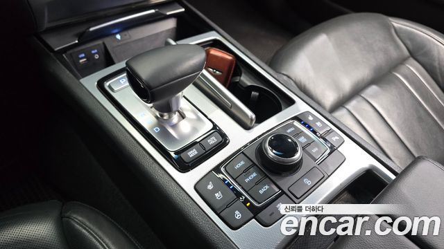 Genesis G80 2017 — photo 9