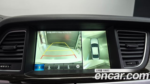 Genesis G80 2017 — photo 14