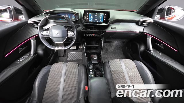 Peugeot 2008 2023 — photo 10