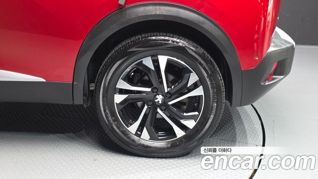 Peugeot 2008 2023 — photo 7