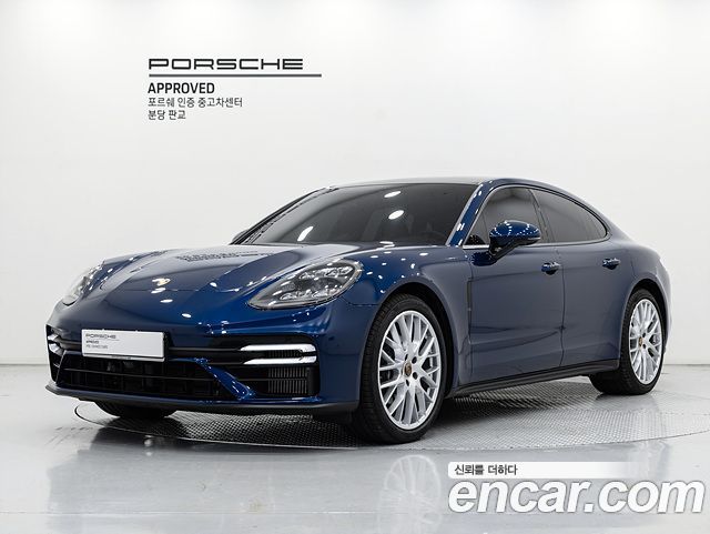 Porsche Panamera 2022 — photo 1