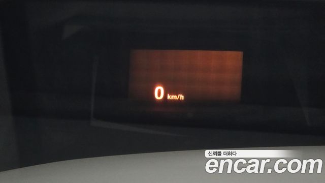 BMW 5-Series 2009 — photo 23
