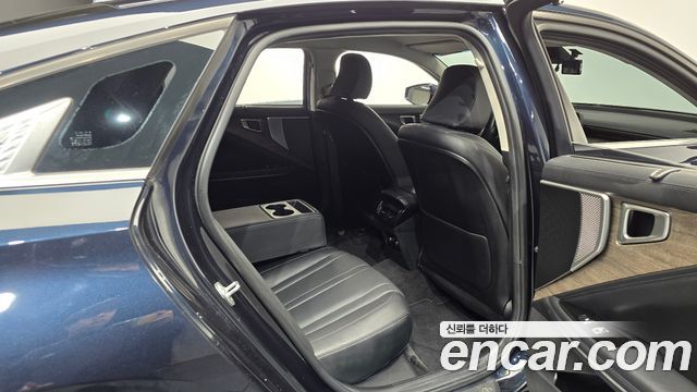 Kia K8 2022 — photo 17
