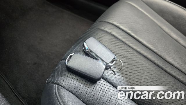 Kia K8 2022 — photo 22