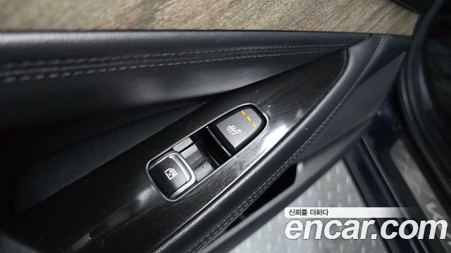 Kia K8 2022 — photo 33