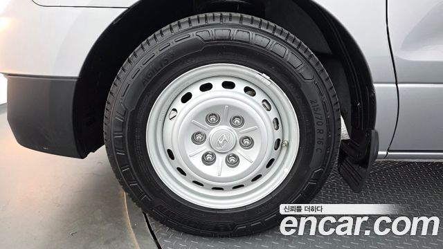 Hyundai Starex 2018 — photo 5