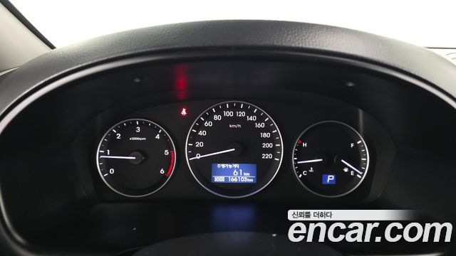 Hyundai Starex 2018 — photo 8