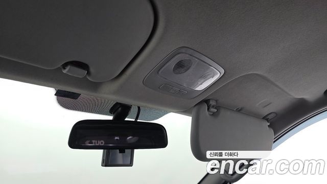 Hyundai Starex 2018 — photo 19
