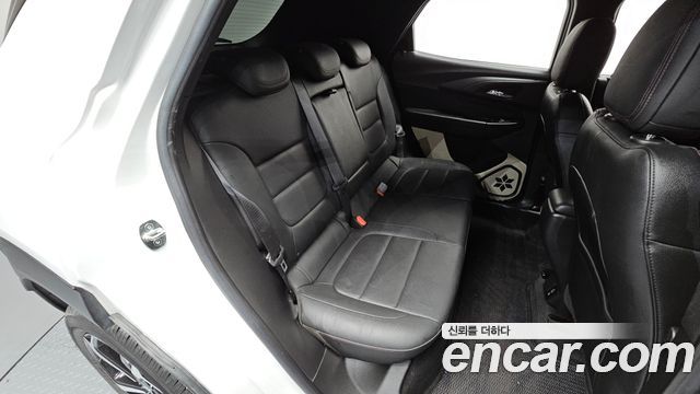 Chevrolet Korea Trailblazer 2023 — photo 17