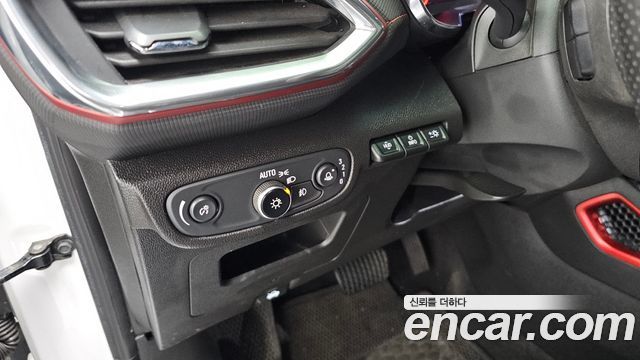 Chevrolet Korea Trailblazer 2023 — photo 25