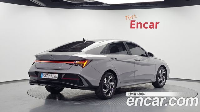 Hyundai AVANTE 2024 — photo 2