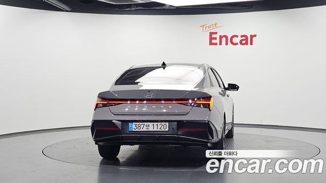 Hyundai AVANTE 2024 — photo 4