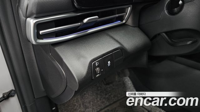Hyundai AVANTE 2024 — photo 23