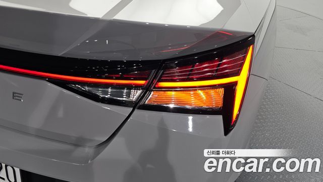 Hyundai AVANTE 2024 — photo 9