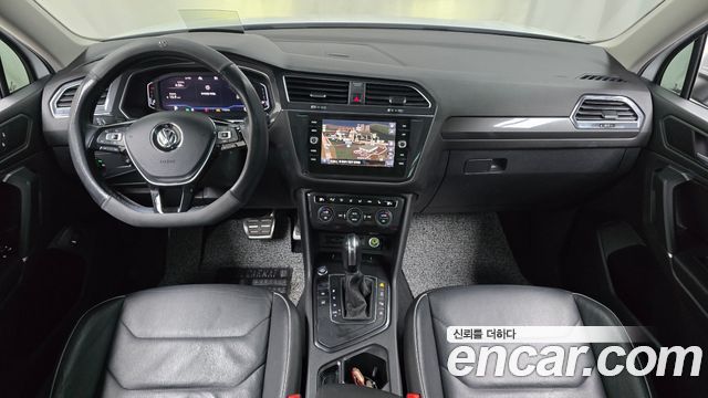 Volkswagen Tiguan 2020 — photo 10