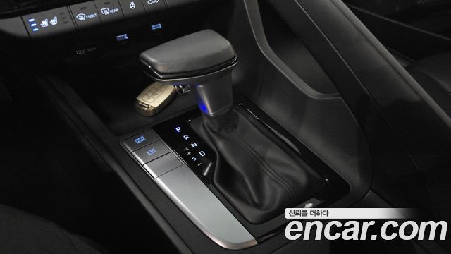 Hyundai AVANTE 2023 — photo 9