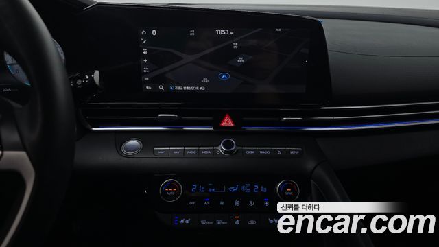 Hyundai AVANTE 2023 — photo 16