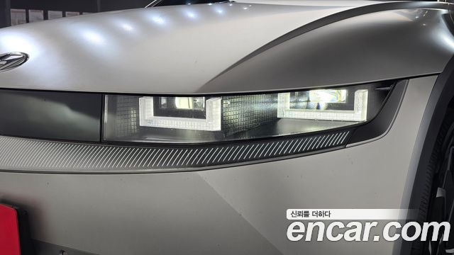 Hyundai Ioniq5 2023 — photo 8