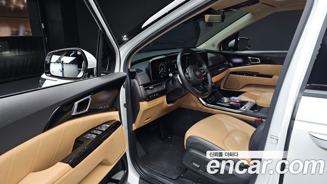 Kia Canival 2021 — photo 13
