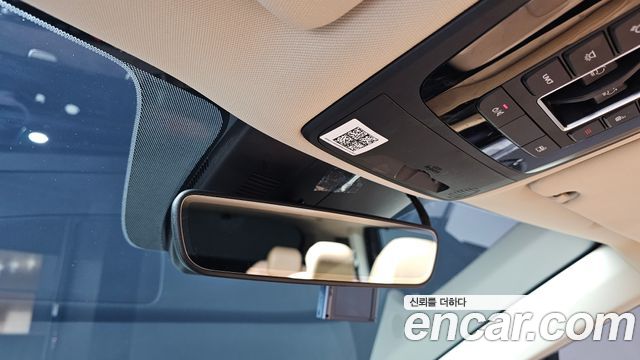 Kia Canival 2021 — photo 27