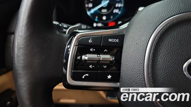Kia Canival 2021 — photo 30